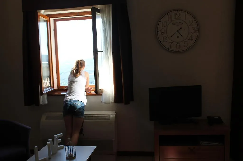 Apartment Kastel Motovun