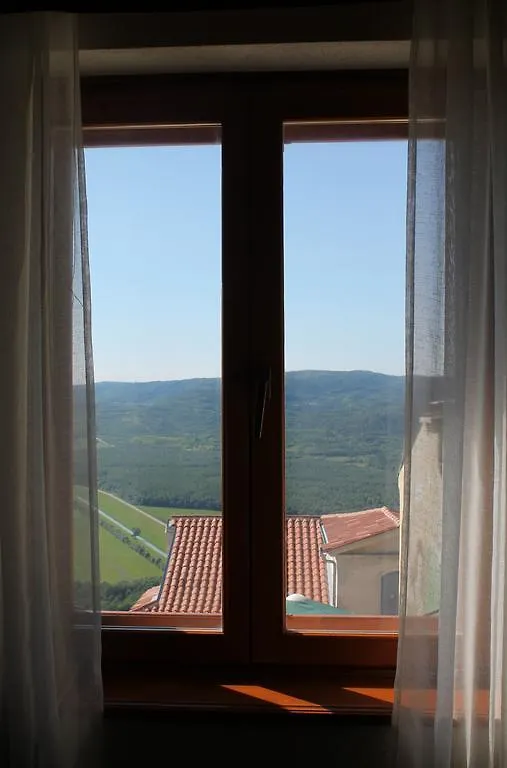 Apartment Kastel Motovun